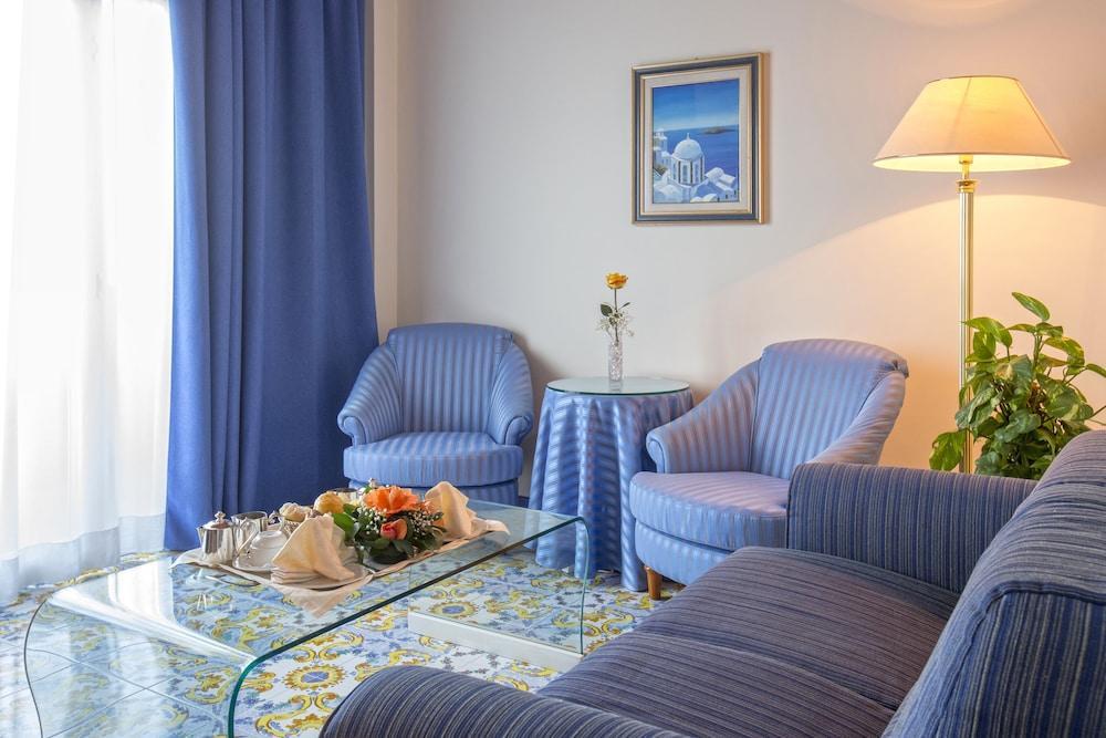 Hotel Del Golfo Проккио Экстерьер фото